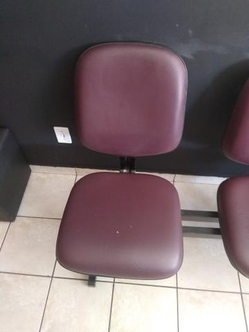 Vendo longarina dois lugares - Foto 2