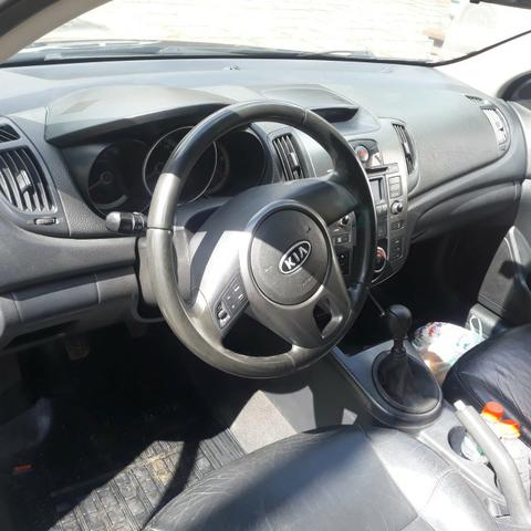 Kia Cerato 1.6 EX2 - Foto 3
