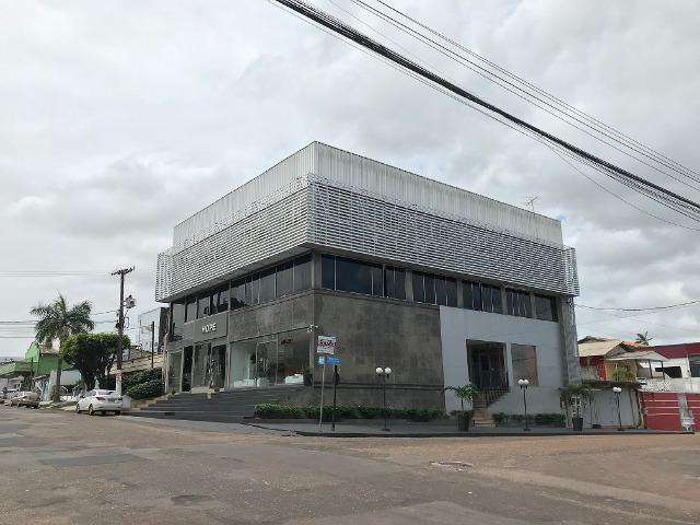Excelente Sala/Ponto Comercial + 100 m² + No Centro de Macapá + 1? Andar
