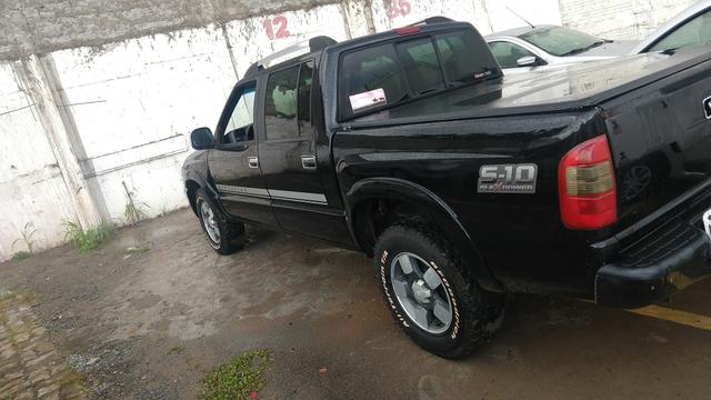 S-10 Executive