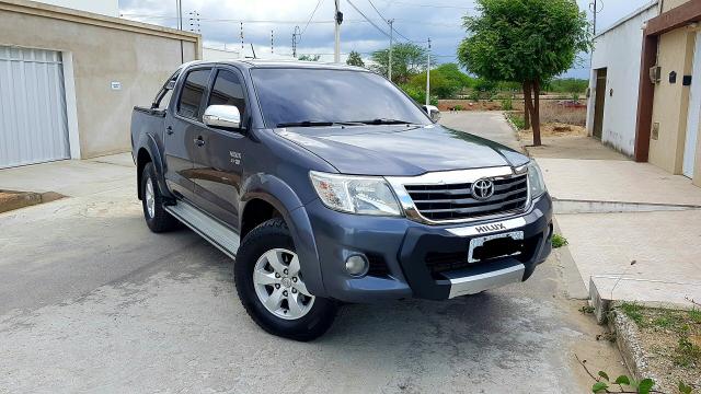Hilux 2012 SRV 4X4 2.7 Flex