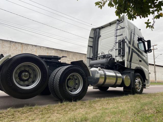 Vendo Volvo Fh 440 ano 2010 Trucado 6x2 Teto Alto manual - Foto 8