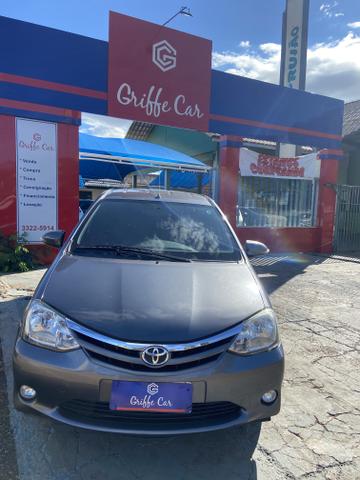 Etios sedã 1.5 XLS manual - 2016