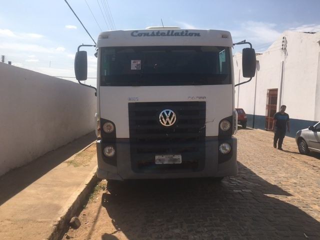 CAMINHÃO