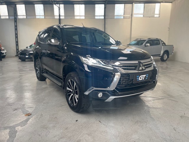 PAJERO SPORT HPE 2.4 TURBO DIESEL GARANTIA DE FÁBRICA 2020