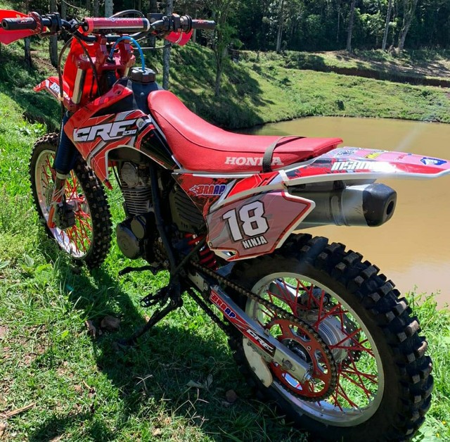 XR 200 PARA TRILHA