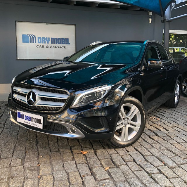 MERCEDES-BENZ GLA 200 ENDURO 1.6 TB 16V FLEX AUT.