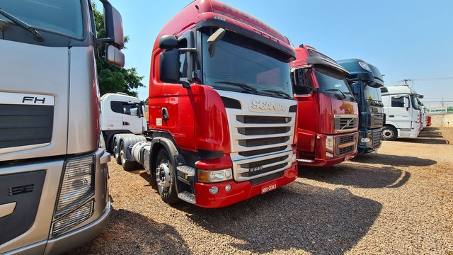 SCANIA 124 440 6X4 HIG