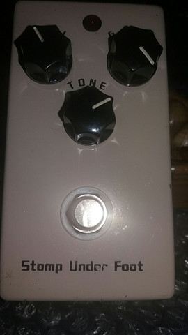 Pedal De Guitarra Stomp Under Foot. - Foto 5