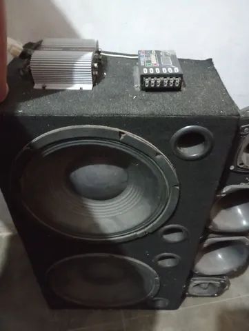 Vendo ou troco esse caixa