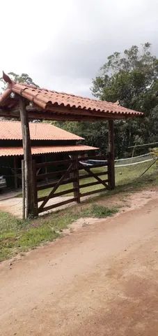 Loja Região do Barreiro em BH, com 190m2 e sub loja com 170m2, vende ou  troca por sítio em Igarapé