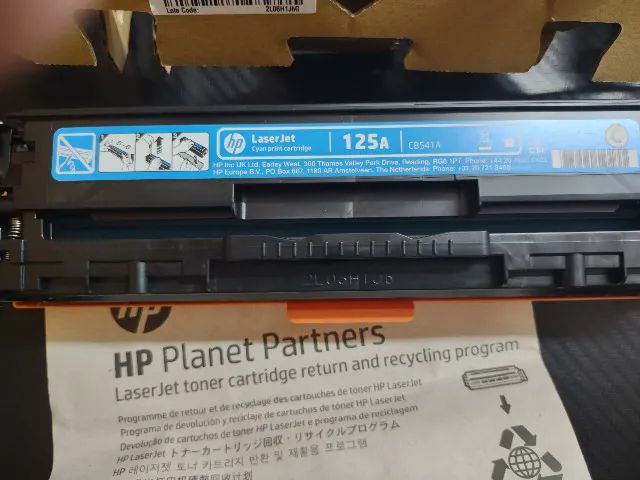 Cartucho de toner original cheio HP 125A Cyan CB541AB - Foto 4