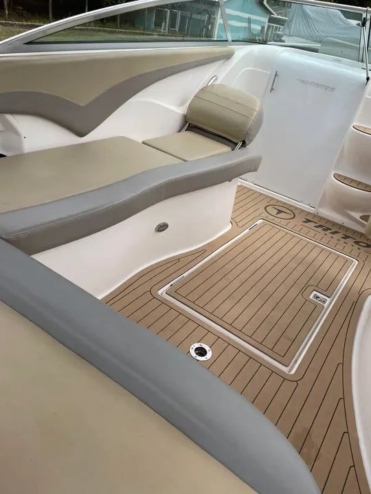 Lancha Triton 240 Cabinada (24Pés) 2014 Ñ Focker, Ventura, Phanton, Nx - Oportunidade - Foto 8