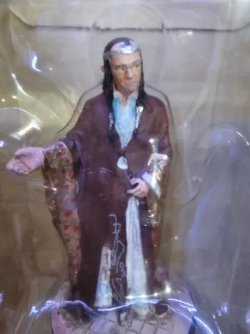 Miniatura Elrond 11 Senhor dos Aneis Eaglemoss na caixa com revista - Foto 2