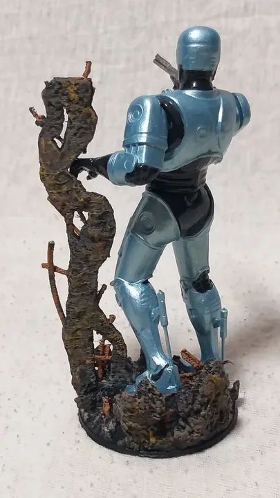Robocop em resina 13 cm - Foto 3