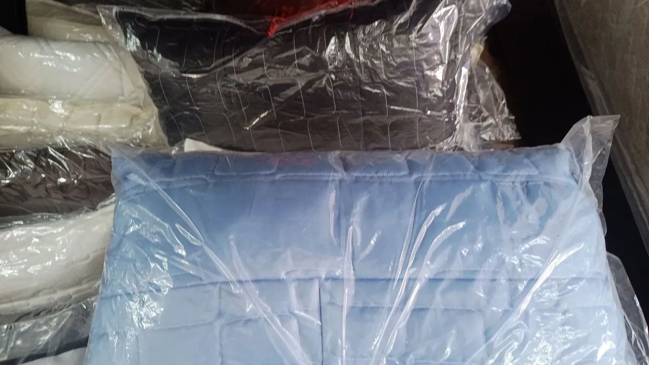 Travesseiro fofinho e confortável  - Foto 6