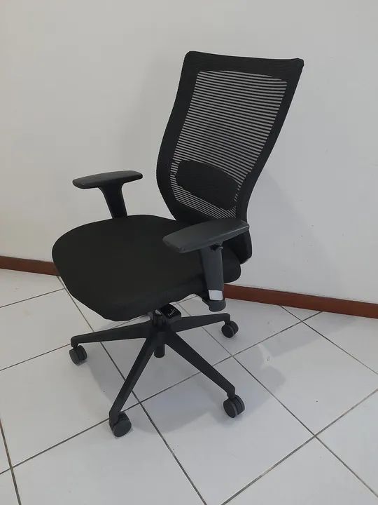 Cadeira Ergonômica - Foto 4