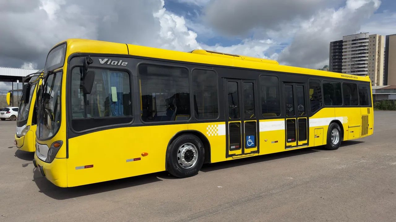 Ônibus em ótimo estado - Foto 3