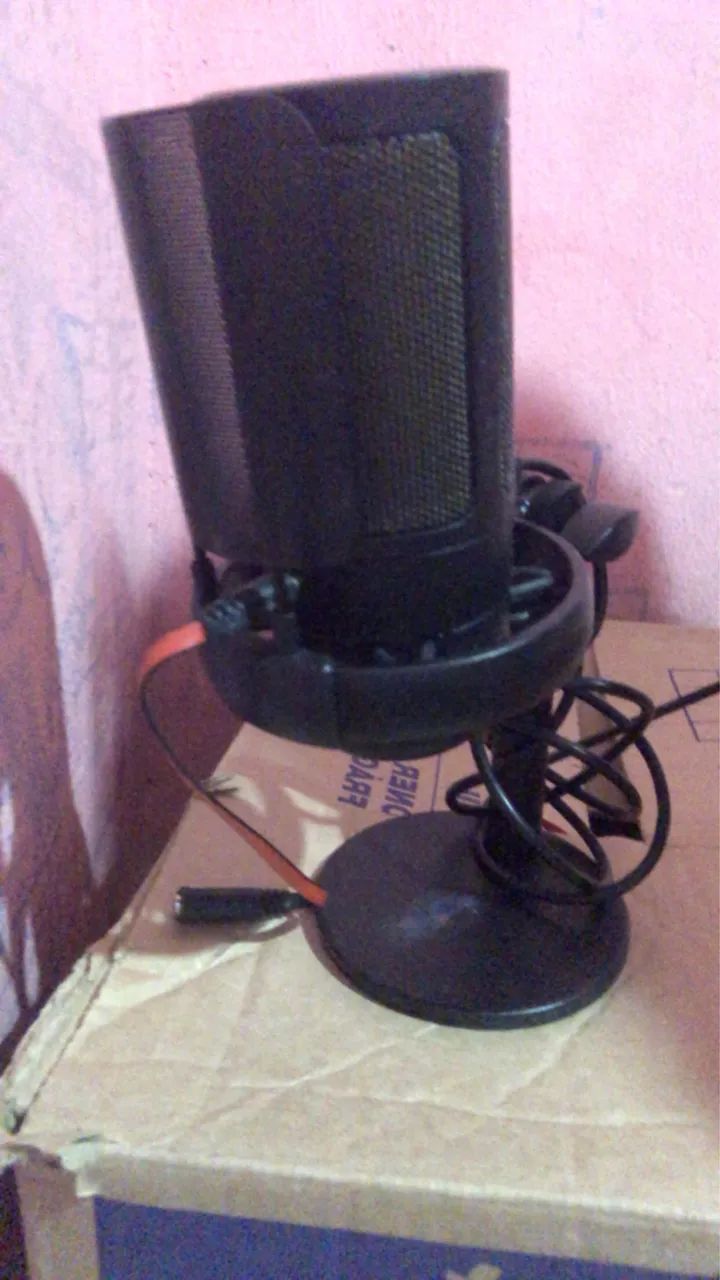 Vendo microfone gamer 