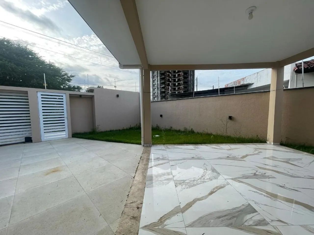 Casa com 4 suítes semi mobiliada em Capim Macio, Nata-RN - Foto 2
