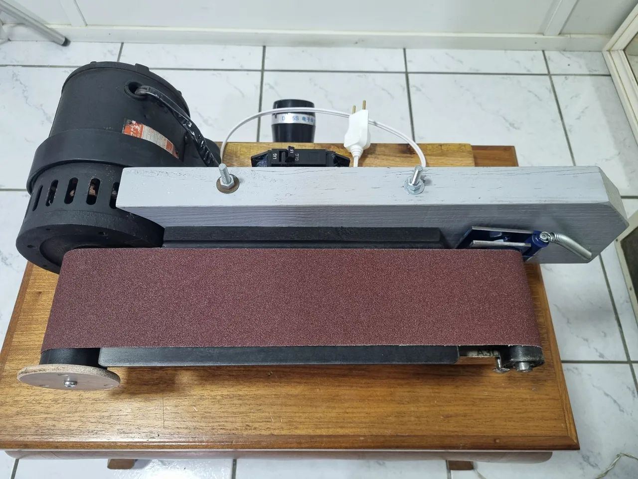 Lixadeira de cinta64242740131075121