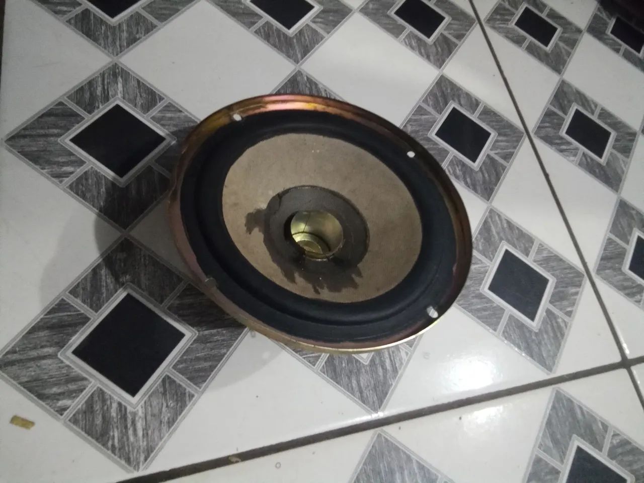 Alto-falante de 6 polegadas