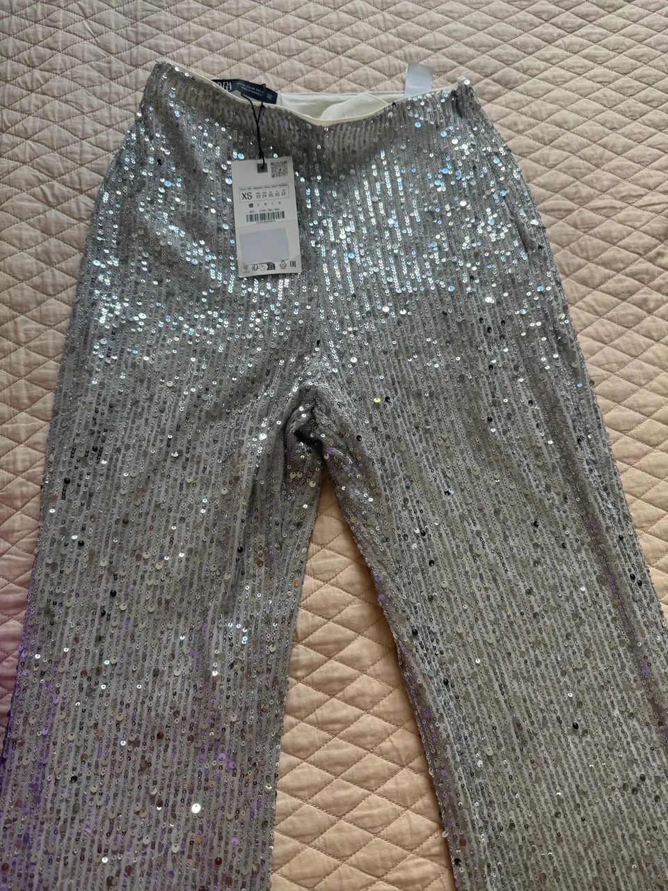 Calça de paetê prata  - Foto 3