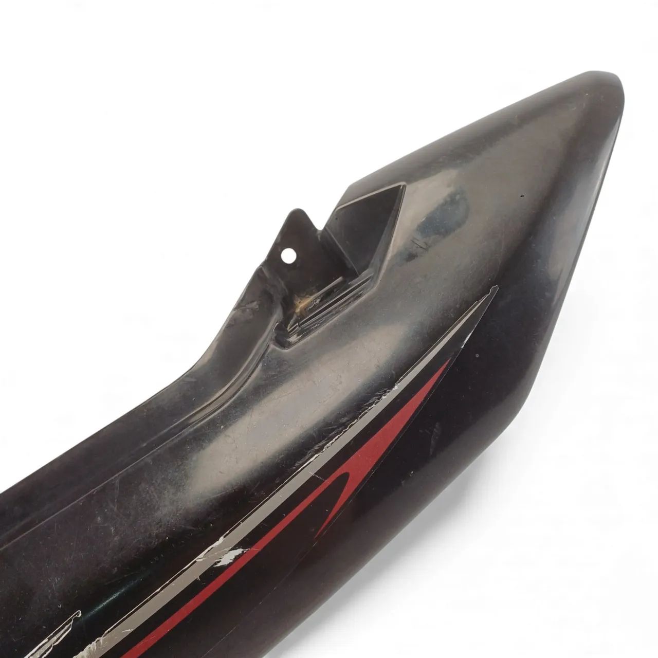 Carenagem Rabeta Esquerda Suzuki Yes 125 2005 A 2016 - Peças para