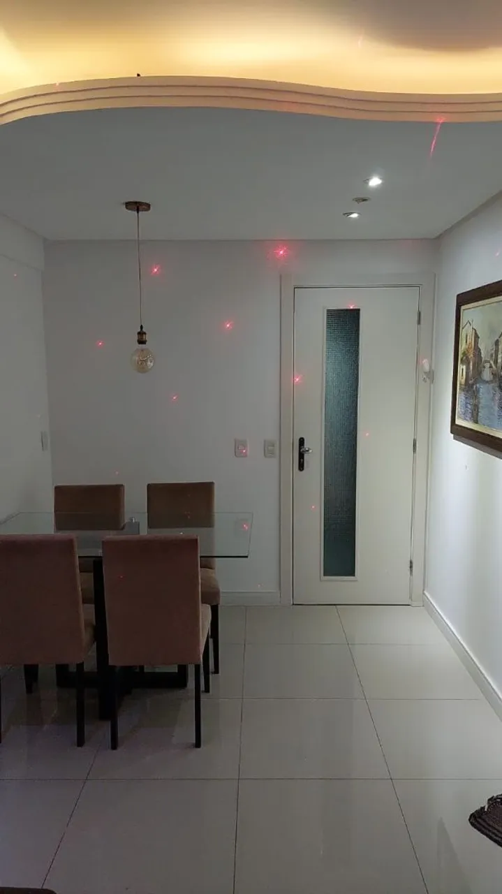 Apartamento Mobiliado para alugar, Cond. Brisas Paralela.