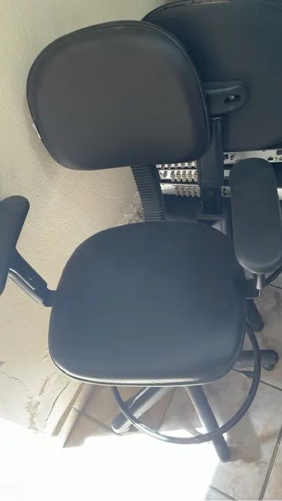 Cadeira Giratória para Escritório - Foto 2