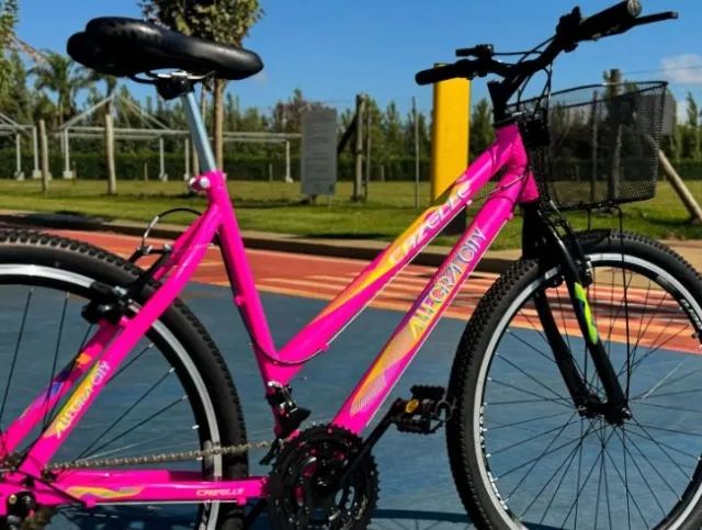 Bicicleta Aro 26 Colli Allegra City Cazelle - Freio V-Brake Aço Carbono 18 Marchas - Novo