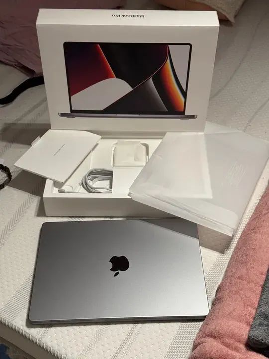 MacBook Pro 13 M1 16GB/1TB SSD - Sem marcas de uso