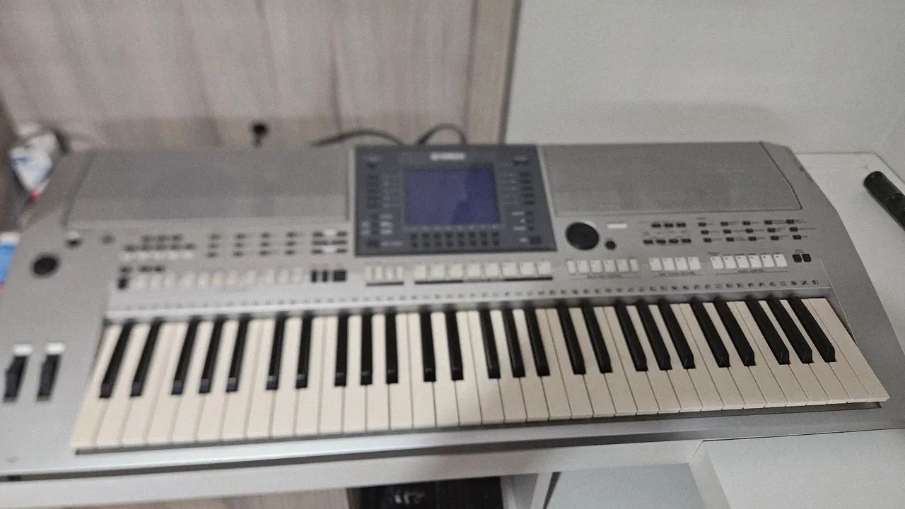 yamaha psr s700