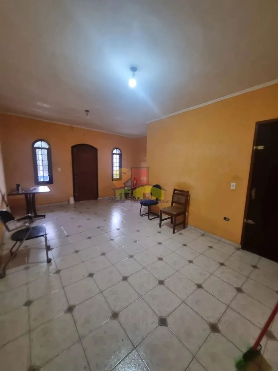 CASA ASSOBRADADA 356 M² 4 DORMS/1SUITE - Foto 3