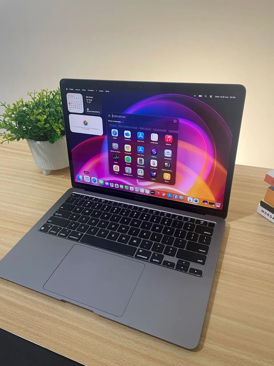 MacBook Air 2020 M1 - 8GB RAM / 256GB SSD - Lindo! - Notebooks