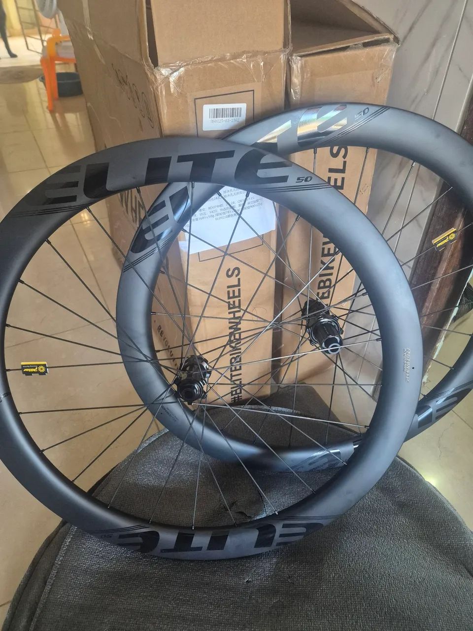 Rodas de Carbono Elite Wheels 50mm HG 12v