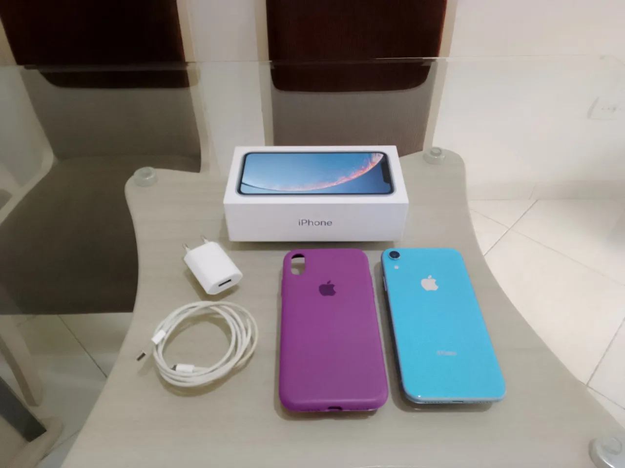 iPhone XR Azul 128 GB + Carregador em Excelente Estado