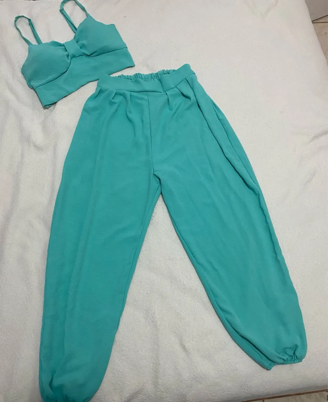 Conjunto Cropped com Calça Verde Tiffany