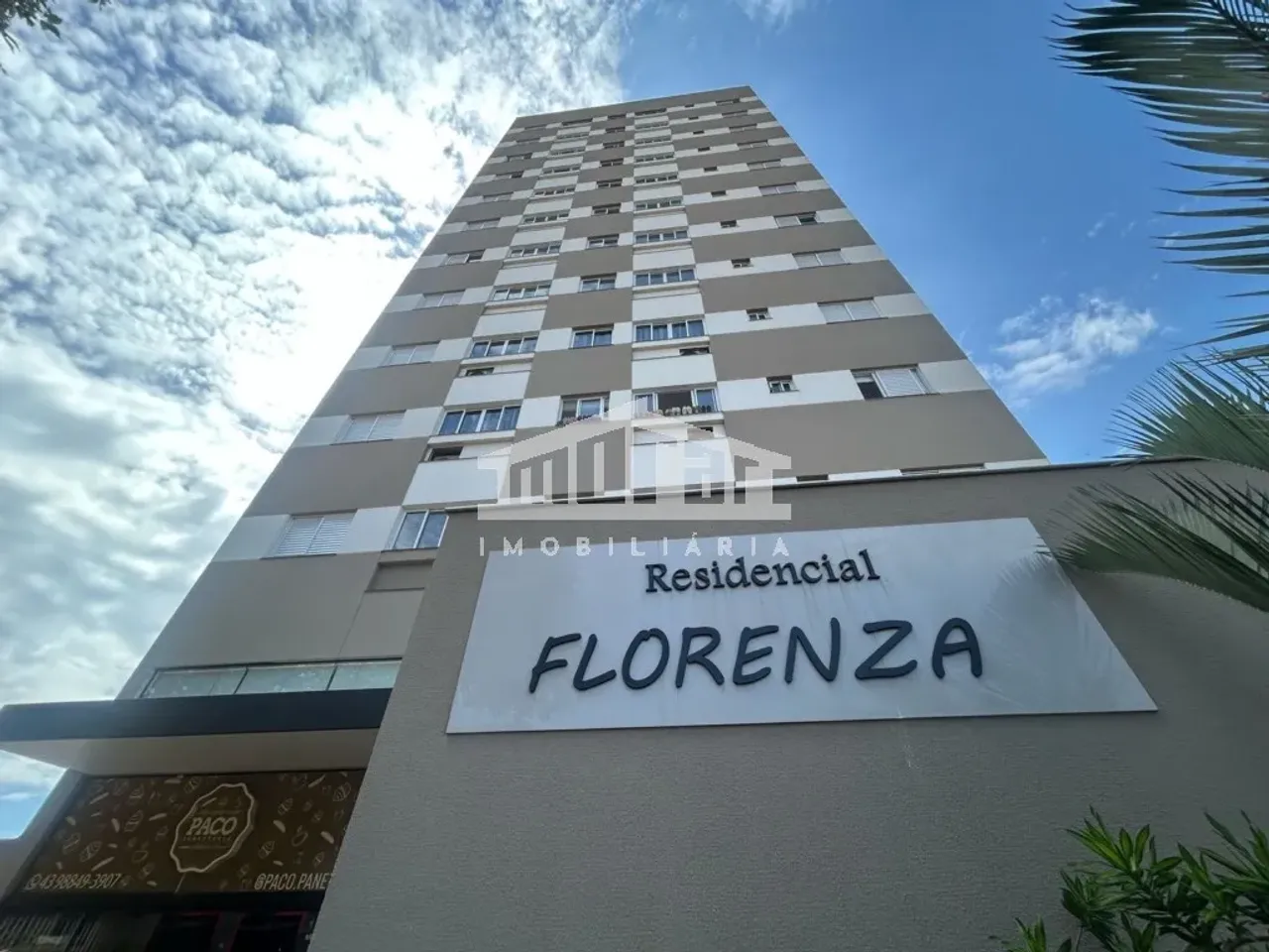 A Imobiliária Morar anuncia Apartamento NOVINHO para locação no Centro de Londrina!