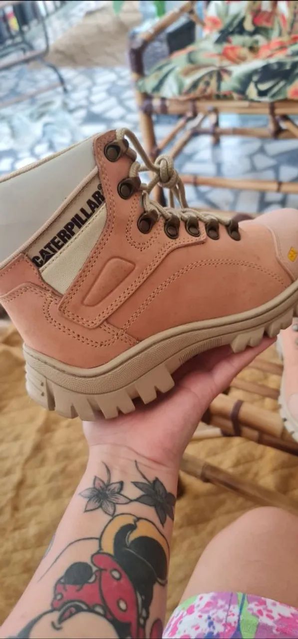 Coturno Feminina Bota Caterpillar Feminina Rosa Bota Caterpillar - Main Image