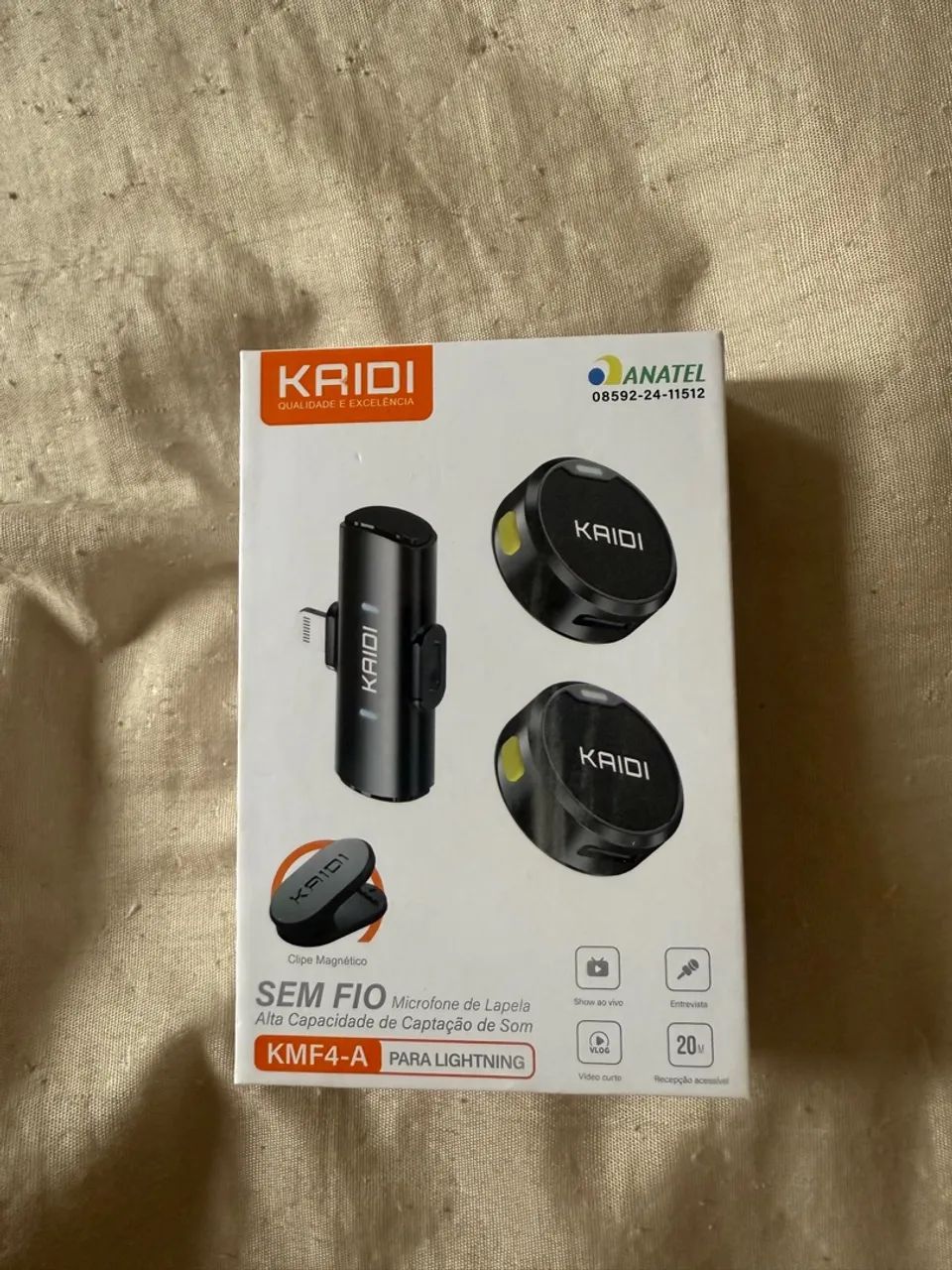 Microfone de Lapela Sem Fio KMF4-A Para Lightning
