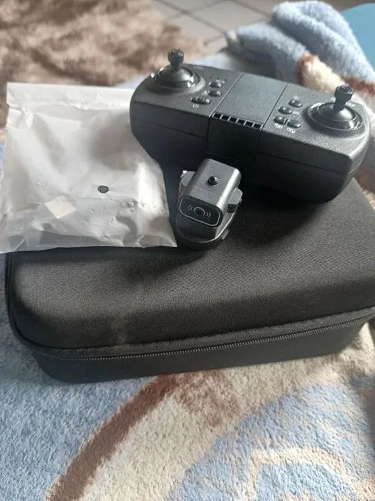 BAG DE DRONE + SENSOR ANTI COLISÃO E CONTROLE REMOTO (DO KF613)