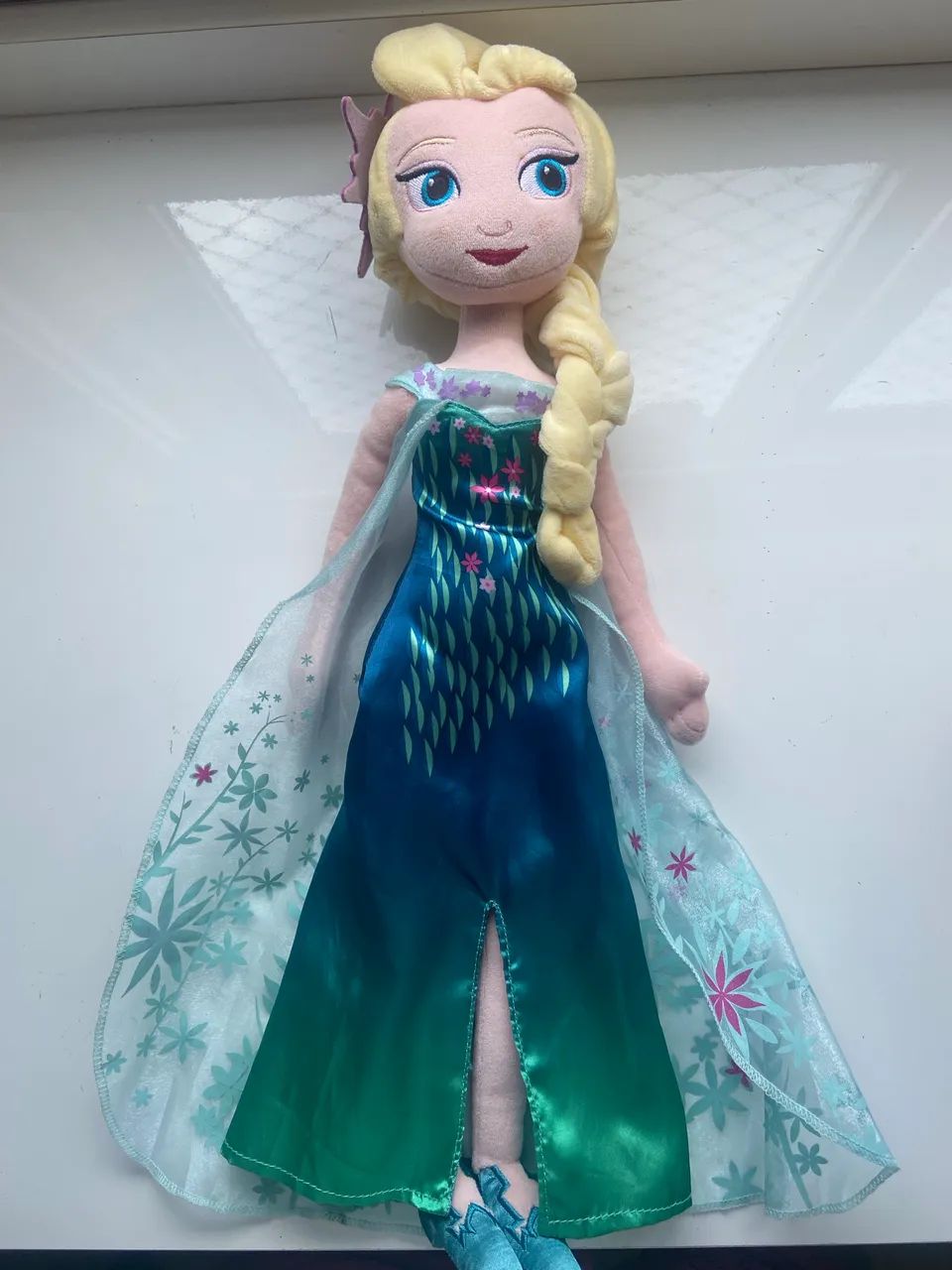 Boneca Elsa de verão Frozen