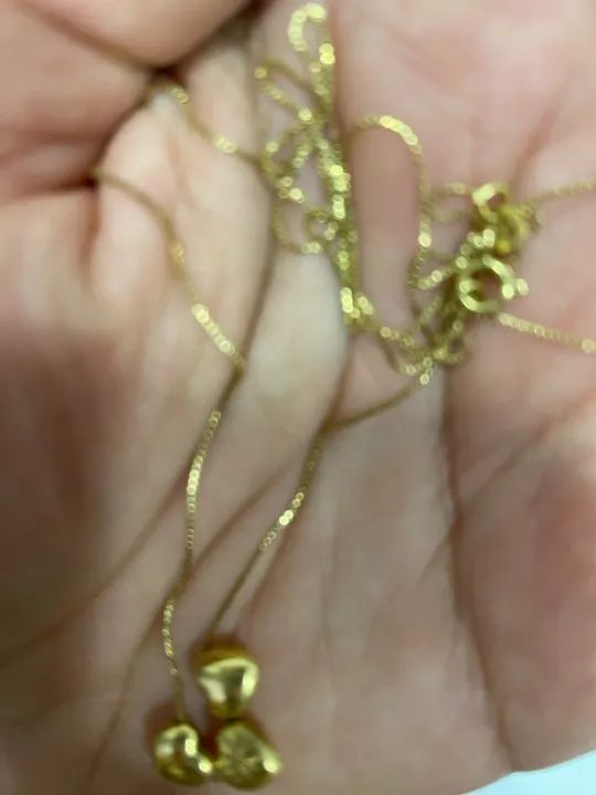 Gargantilha com pingente de coração em ouro 18k