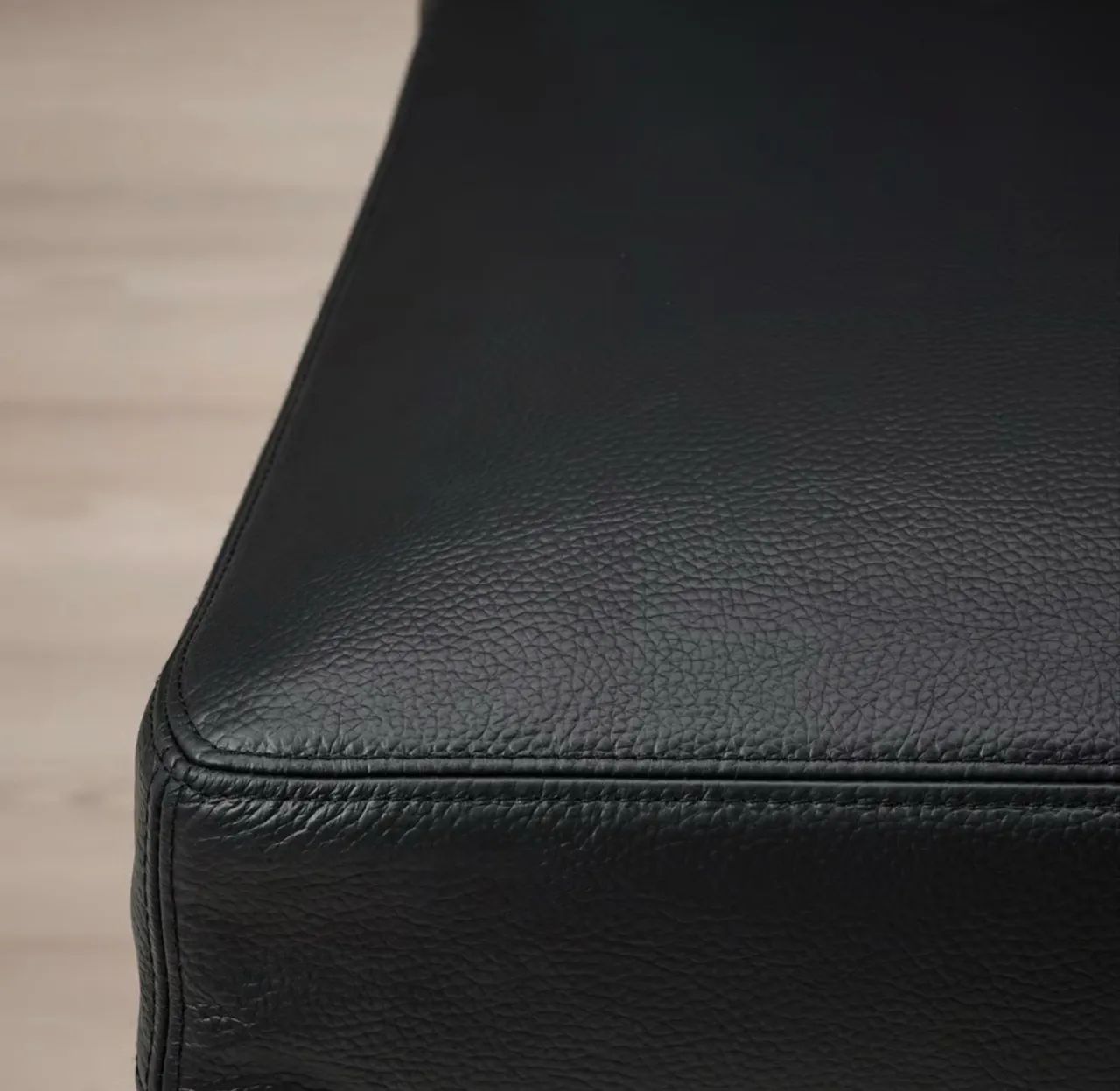 IKEA Chairs64296271173889124