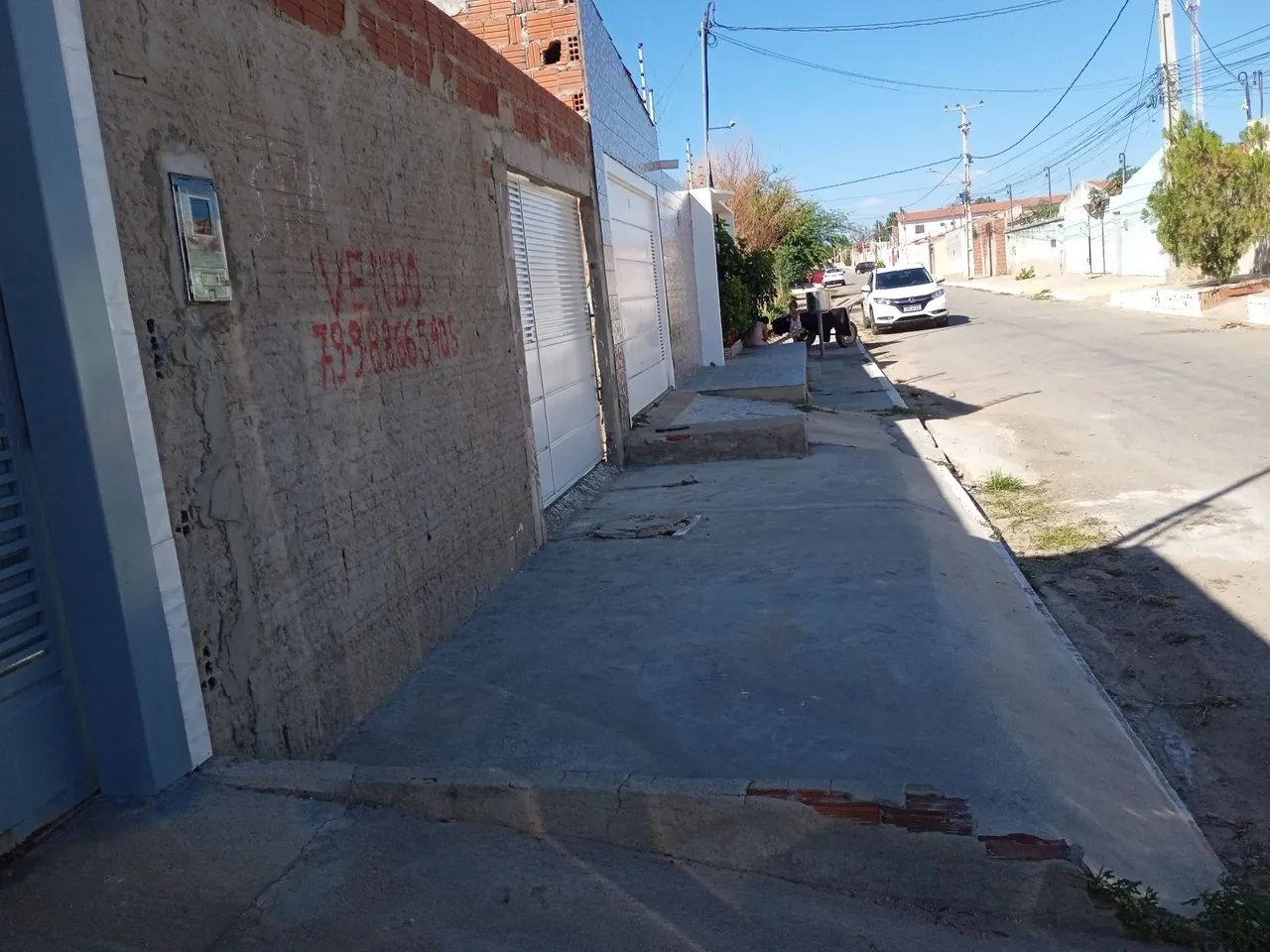 Terreno com construção no fundo  - Foto 3