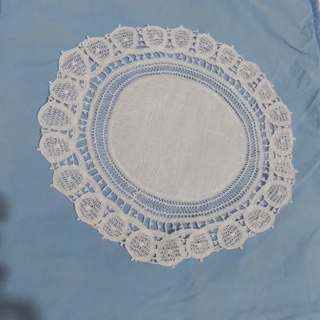 Toalhas decorativas em linho e renda de Bilro
