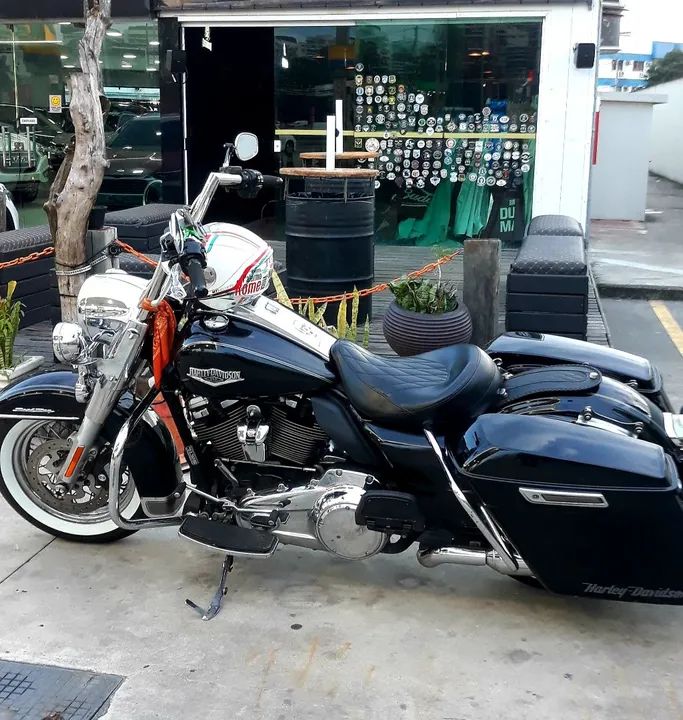 Cyleto Bremsbeläge Vorne + Hinten Für Harley Davidson FLHR Road King 2008–2017 – Halbmetallisch, Leise & Langlebig | Verbesserte Bremsleistung