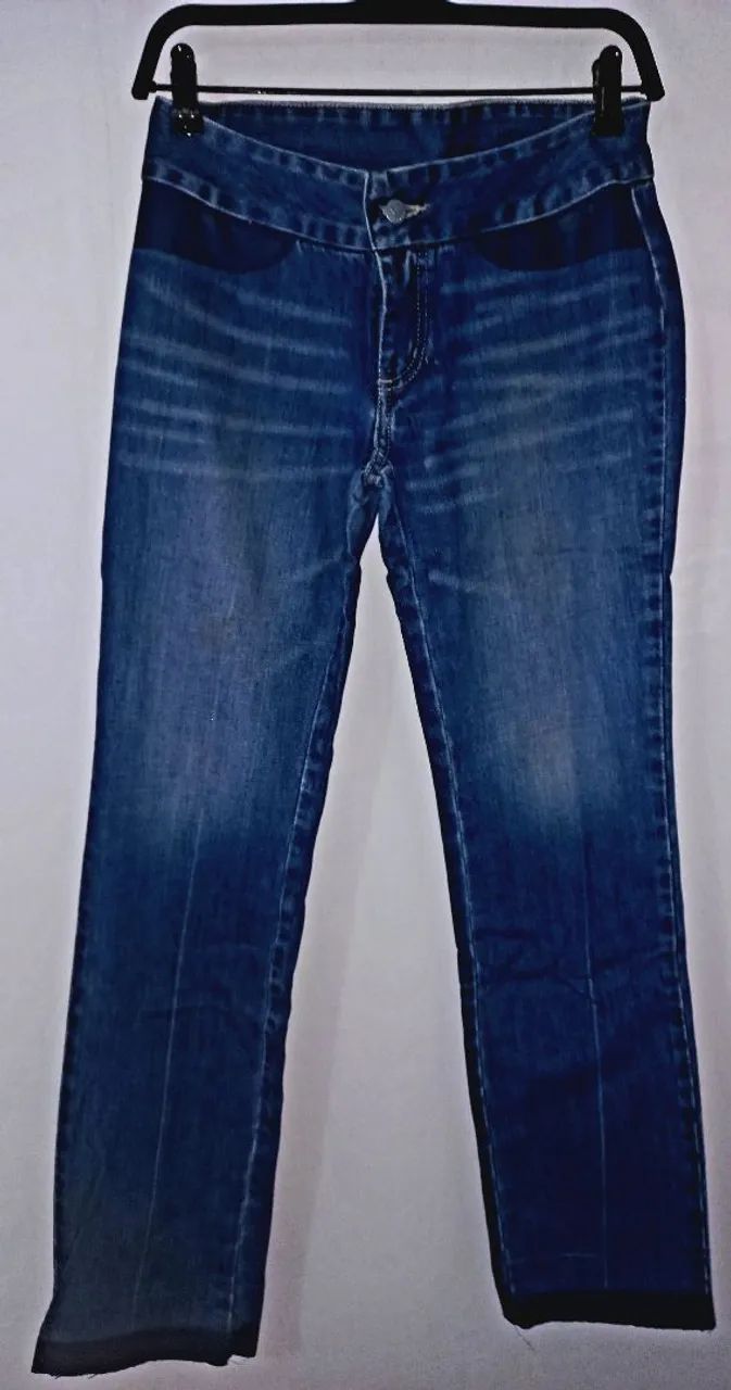 Calça Jeans Feminina - Elegância e Conforto