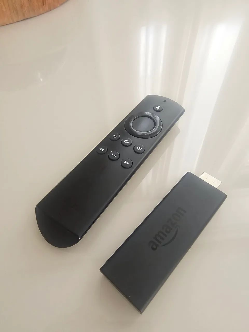 Fire Stick Amazon Alexa 1 modelo Flull HD 64308815096451120